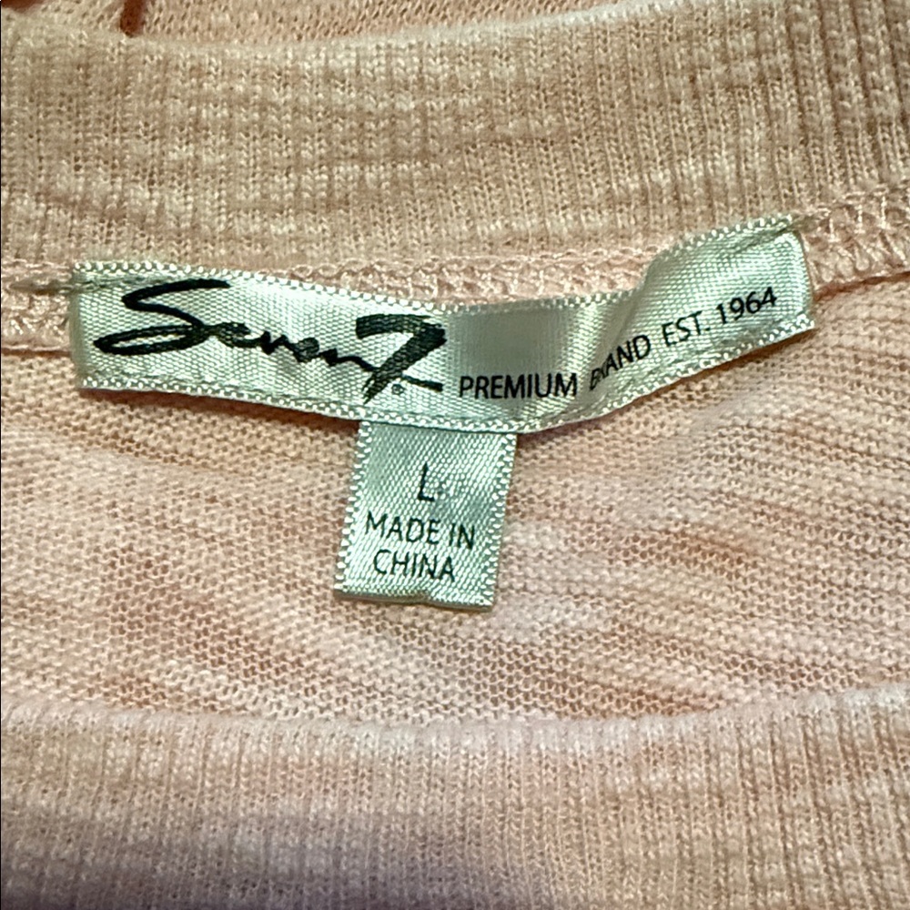 Seven7 Women's Pink Ruffle Top - Picture 3 of 3